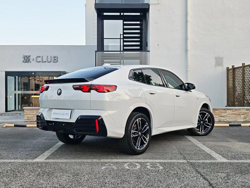 BMW X2, 2024 — фото 5 из 12