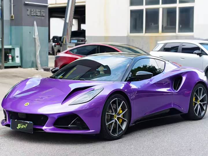 Lotus Emira, 2023 — купить в Иванове под ключ