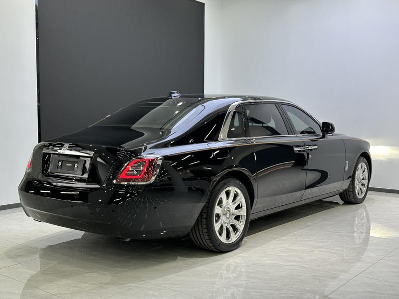 Rolls-Royce Ghost, 2022 — фото 7 из 12