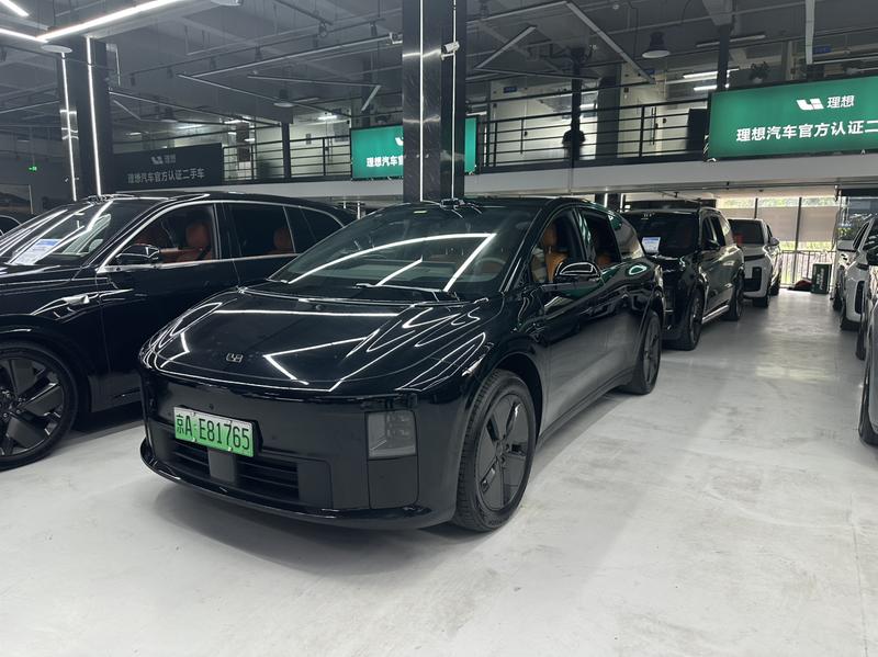 LiXiang i6, 2025 — купить в Курске под ключ
