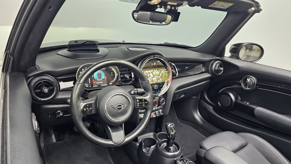 Mini Cooper Convertible, 2024 — фото 6 из 12