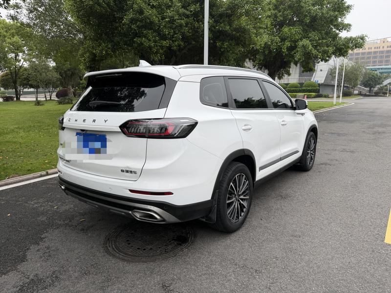 Chery Tiggo 8 Plus, 2022 — фото 6 из 10