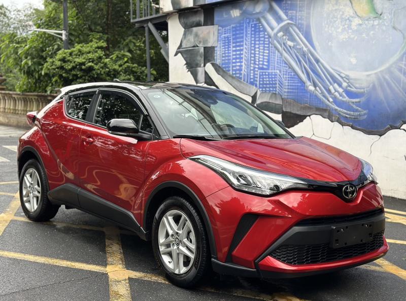 Toyota C-HR, 2022 — фото 3 из 12