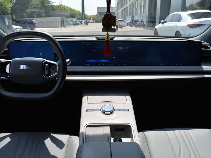 Geely Galaxy E8, 2024 — фото 9 из 9