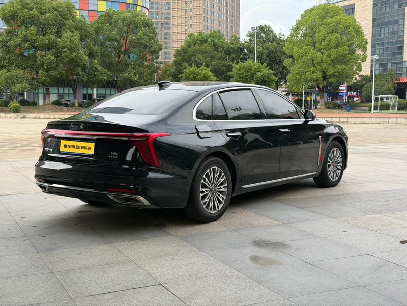 Hongqi H5, 2022 — фото 7 из 12