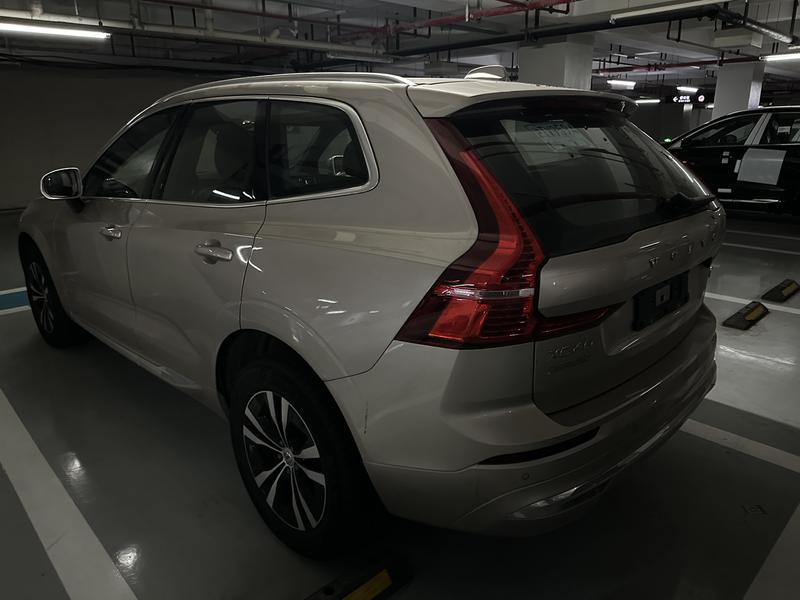 Volvo XC60, 2025 — фото 4 из 12