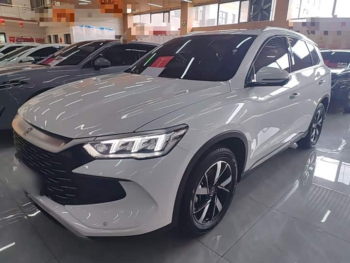 BYD Song Pro Hybrid, 2024 — фото 2 из 9