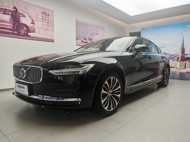 Volvo S90, 2025 — купить в Йошкар-Оле под ключ
