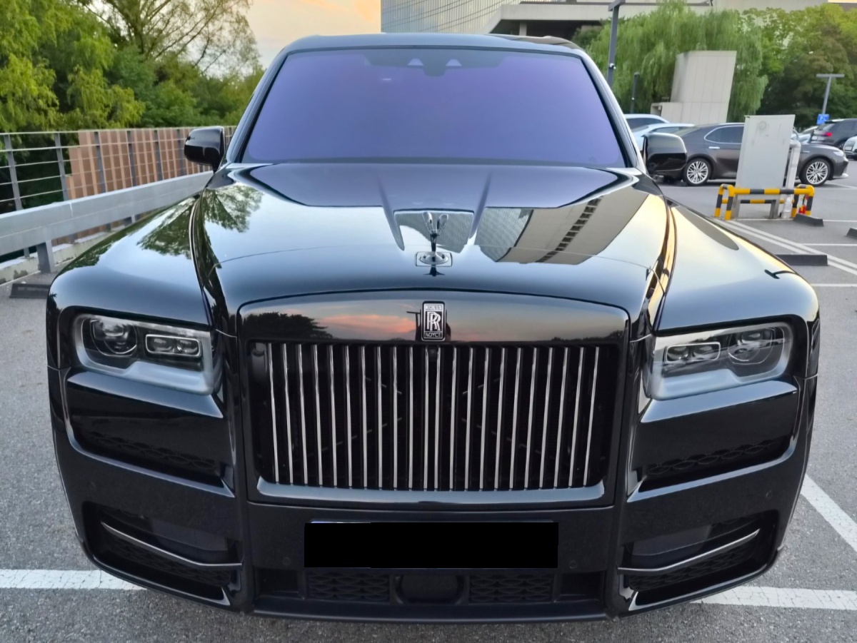 Rolls-Royce Cullinan, 2024 — фото 2 из 10