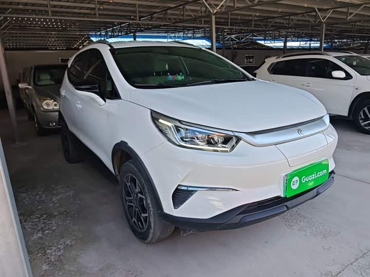 BYD Yuan Pro, 2022 — фото 4 из 9