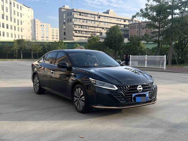 Nissan Teana, 2024 — фото 3 из 10