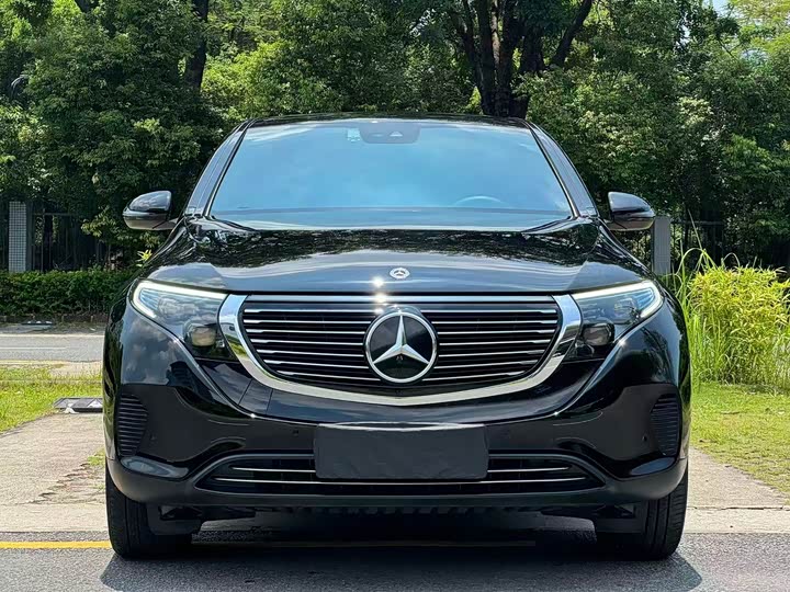 Mercedes-Benz EQC, 2021 — фото 2 из 9