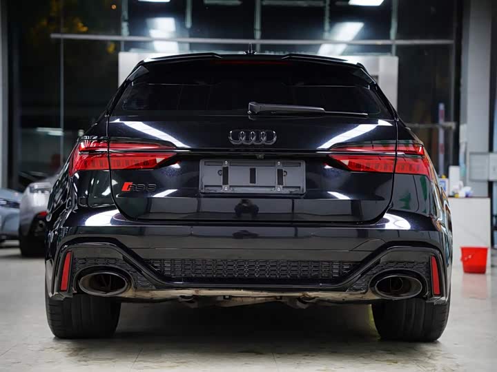 Audi RS 6, 2023 — фото 8 из 9