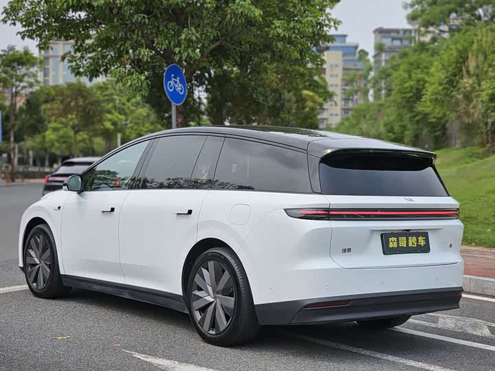 LiXiang i8, 2025 — фото 5 из 9