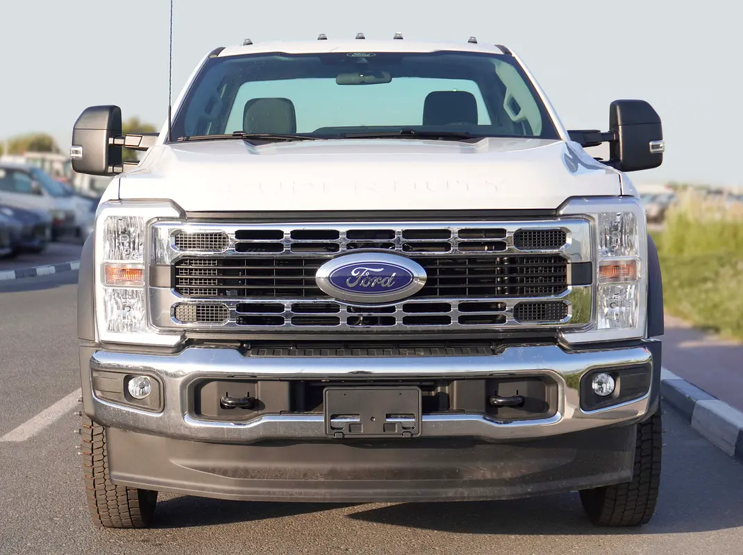Ford F-550, 2026 — фото 2 из 10