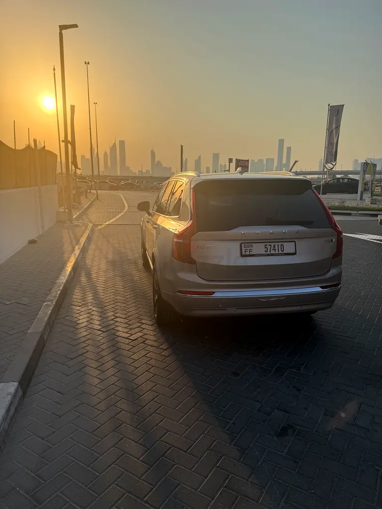 Volvo XC90, 2023 — фото 7 из 10