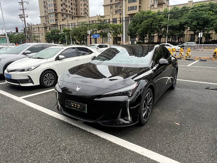 BAIC Arcfox Alpha S5, 2026 — купить в Санкт-Петербурге под ключ