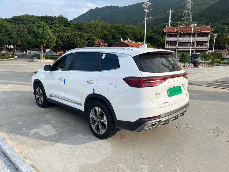 Chery Tiggo 8 Pro Hybrid, 2022 — фото 4 из 11