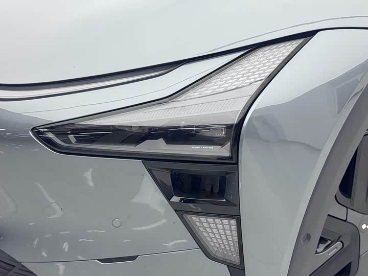 Geely Jiyue 01, 2023 — фото 6 из 9