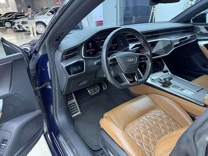 Audi A7L, 2021 — фото 4 из 9