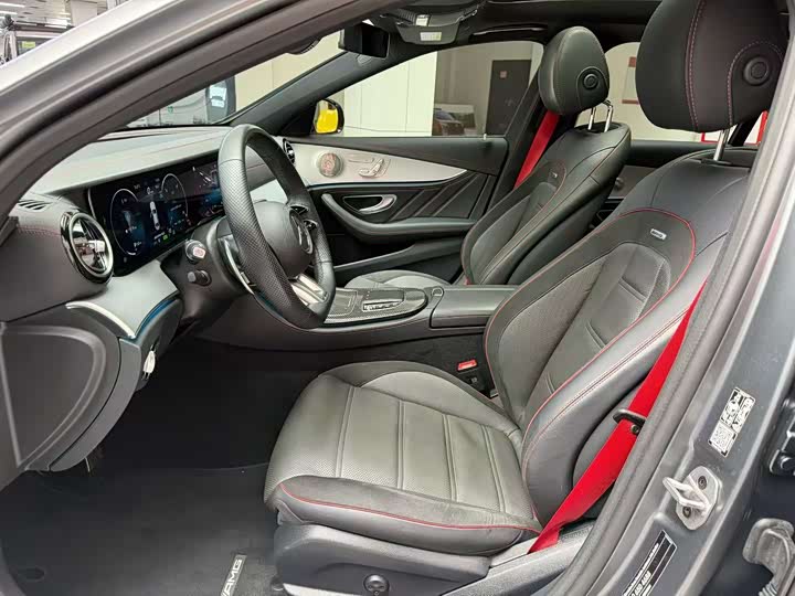 Mercedes-Benz E-Class AMG, 2023 — фото 8 из 9