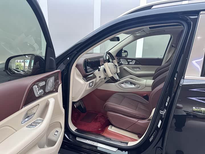 Mercedes-Benz Maybach GLS, 2023 — фото 3 из 9
