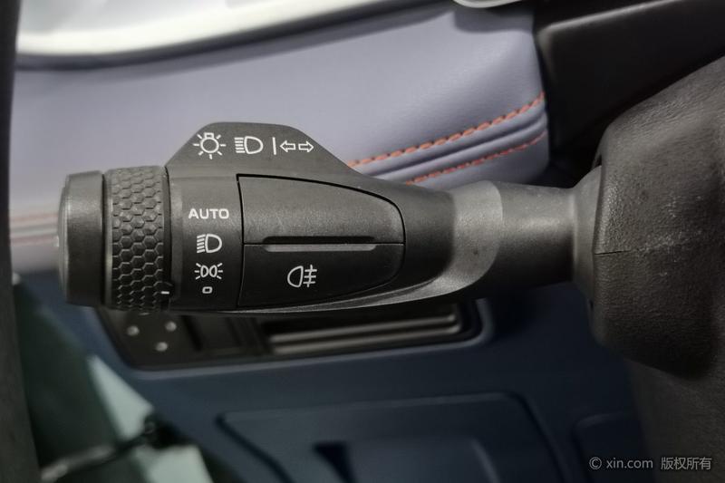 Geely Geometry E Firefly, 2022 — фото 11 из 12