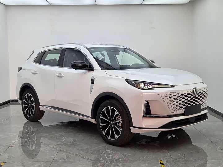 Changan CS55 Plus Hybrid, 2026 — фото 3 из 9