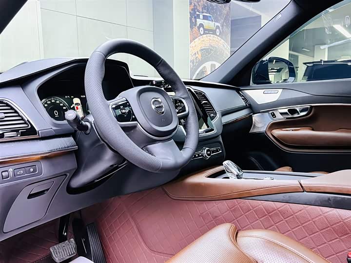 Volvo XC90 Hybrid, 2021 — фото 8 из 9