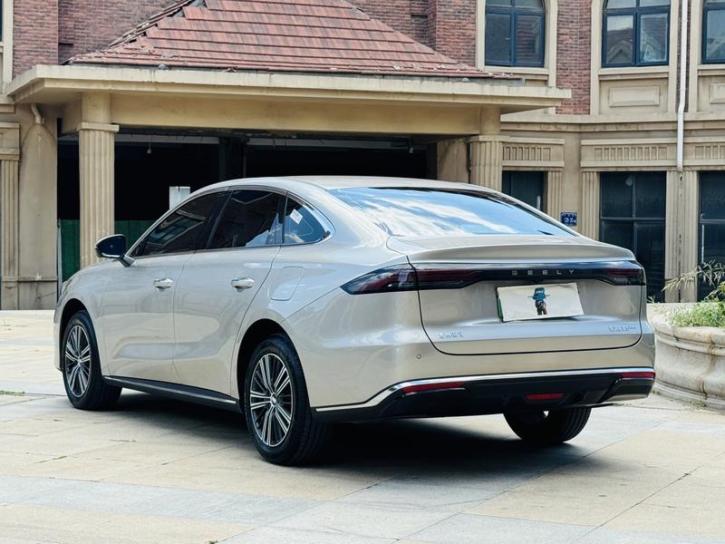 Geely Galaxy Starshine 6, 2025 — фото 4 из 10