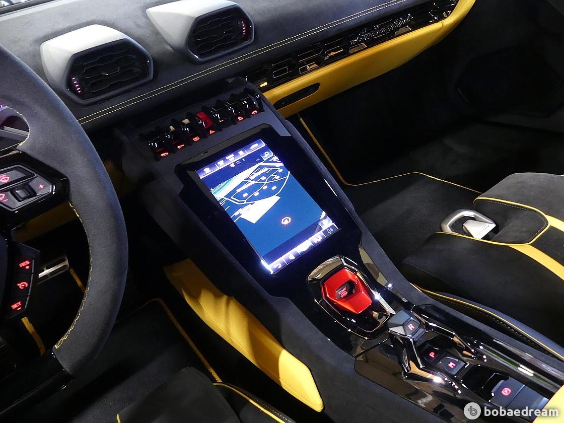 Lamborghini Huracan, 2023 — фото 9 из 12