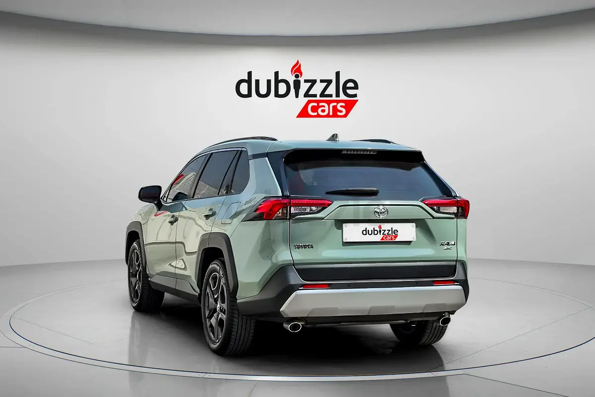 Toyota Rav 4, 2025 — фото 8 из 10