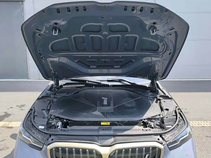 BMW i5, 2025 — фото 5 из 9