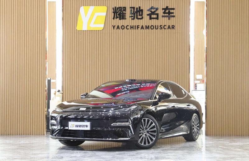 Geely Galaxy Starshine 8 EM-i, 2025 — купить в Казани под ключ