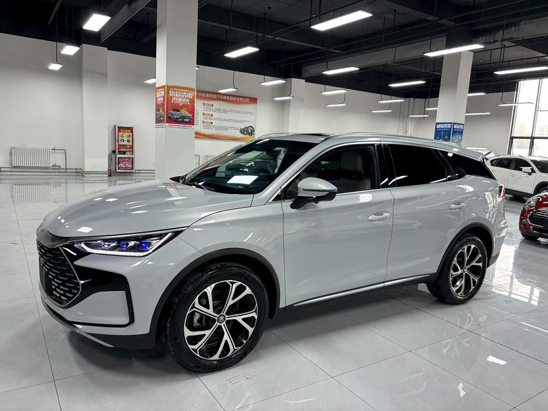 BYD Tang Hybrid/EV, 2024 — купить в Санкт-Петербурге под ключ