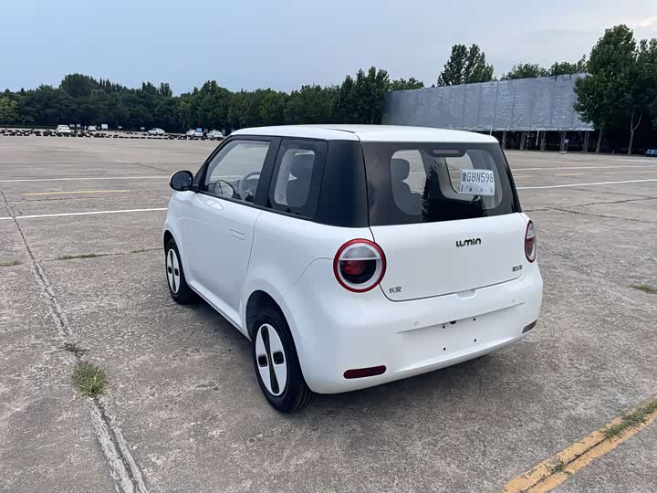 Changan Qiyuan (Nevo) Lumin, 2026 — фото 7 из 9