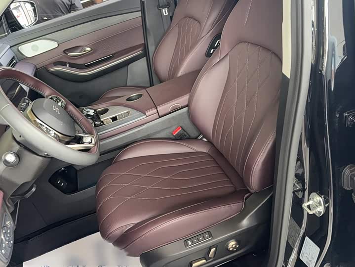 Jetour X90 Pro, 2024 — фото 8 из 9