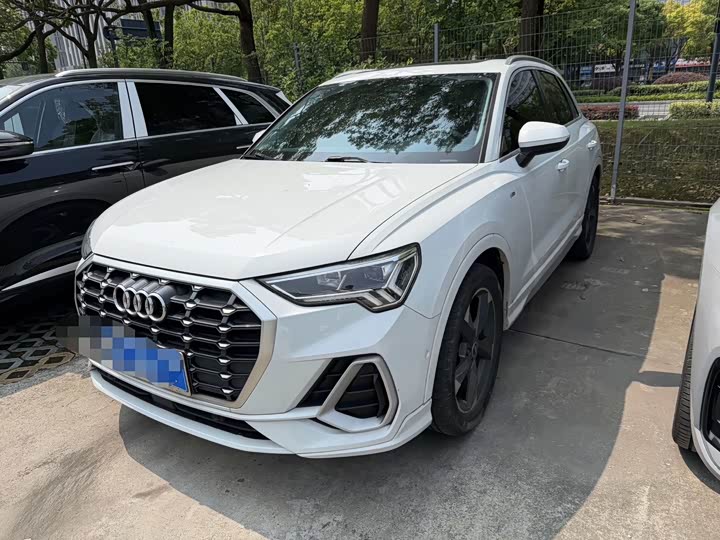 Audi Q3, 2022 — купить в Саранске под ключ