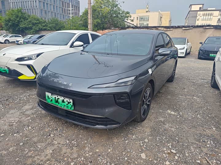 Roewe D6, 2025 — купить в Саратове под ключ