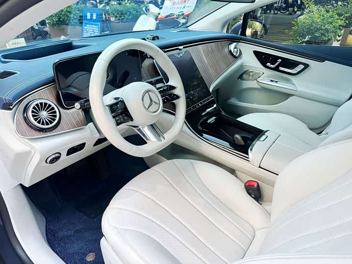 Mercedes-Benz EQE, 2025 — фото 9 из 9
