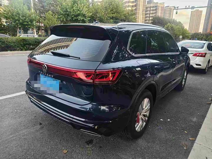Volkswagen Touareg, 2025 — фото 2 из 5