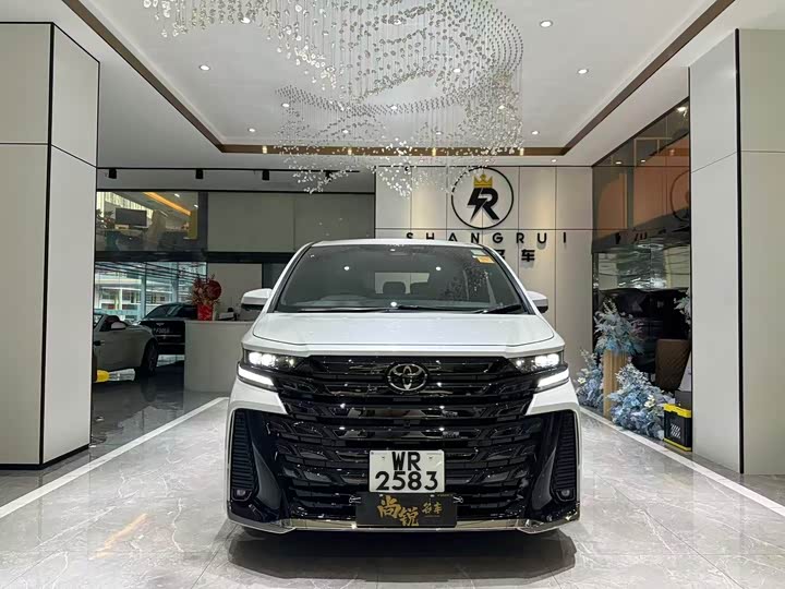 Toyota Vellfire, 2025 — фото 2 из 12