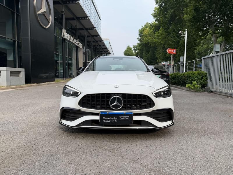 Mercedes-Benz C-Class AMG, 2025 — фото 2 из 12