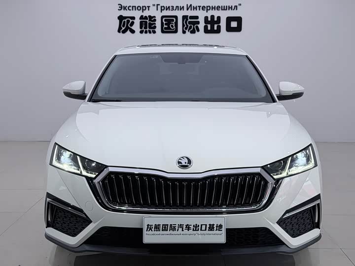 Skoda Octavia Pro, 2021 — фото 2 из 9