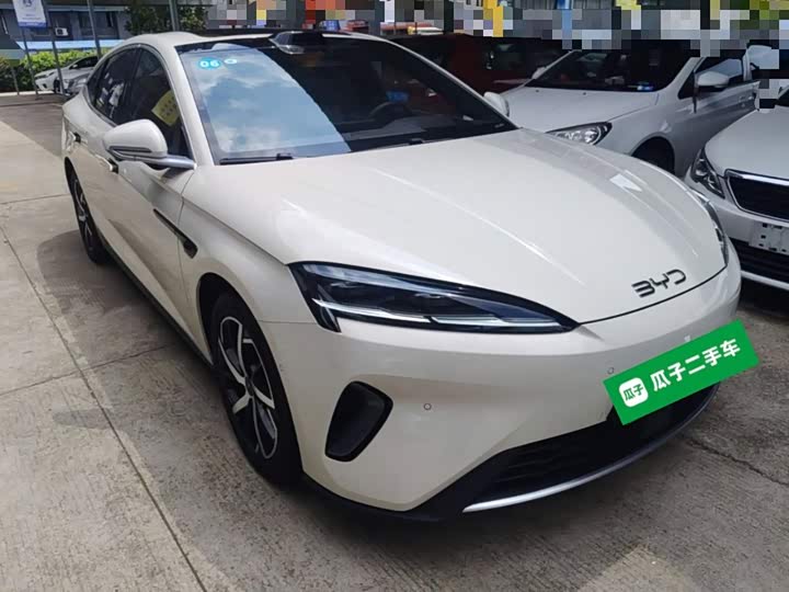 BYD Seal 07 DM-i Hybrid, 2025 — фото 4 из 9