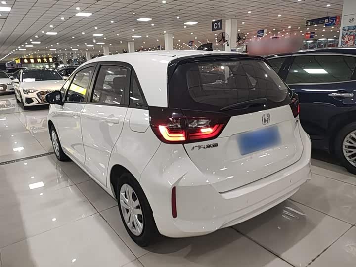 Honda Fit, 2022 — фото 5 из 9