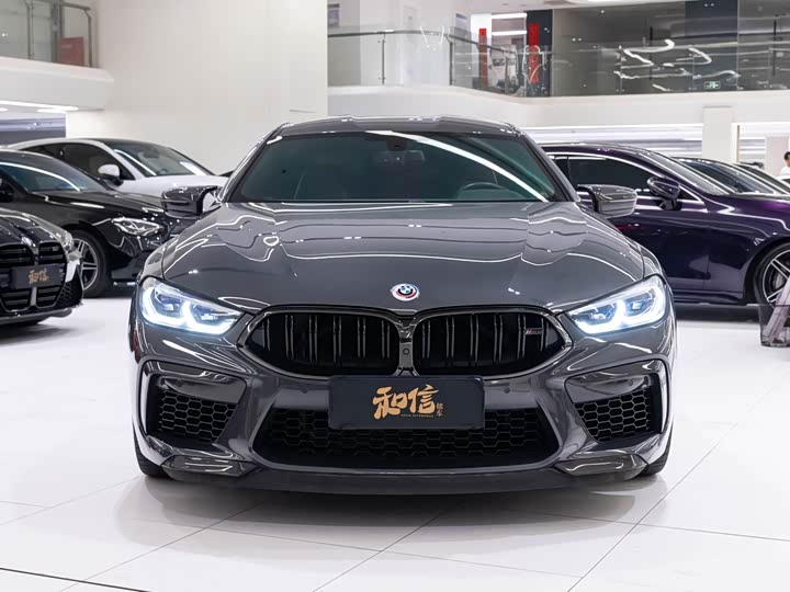 BMW M8, 2022 — фото 2 из 9