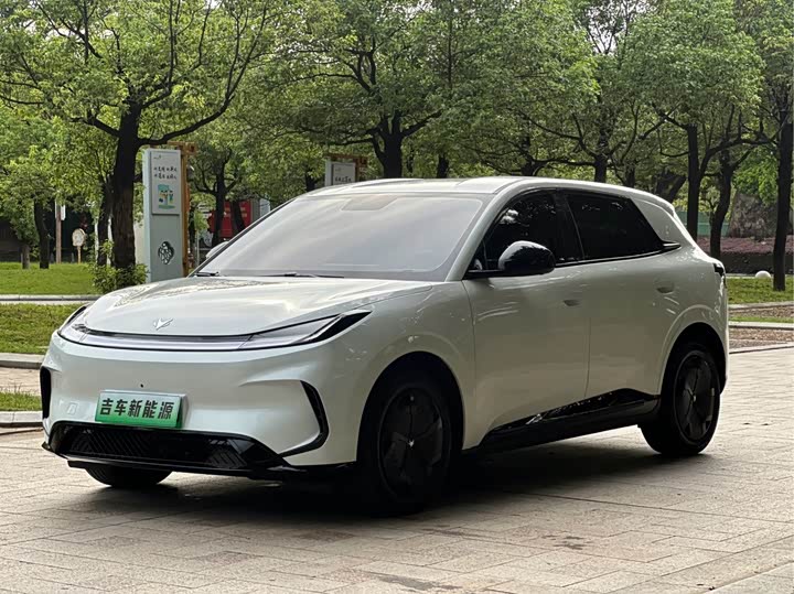 BAIC Arcfox T1, 2025 — купить в Туле под ключ