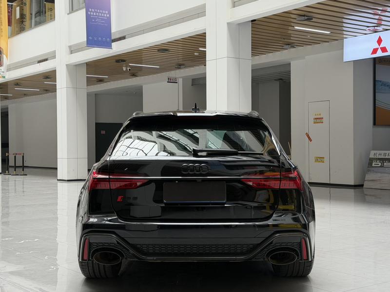 Audi RS 6, 2023 — фото 6 из 12