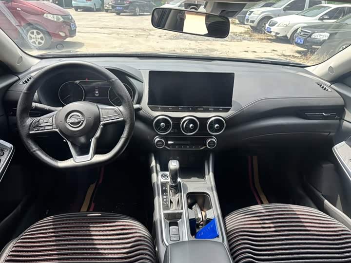 Nissan Sylphy, 2023 — фото 9 из 9